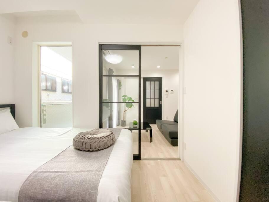 Residential Hotel Glitter Usjまで1駅5分 Οσάκα Δωμάτιο φωτογραφία